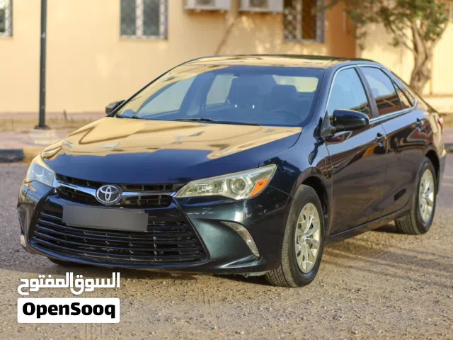 TOYOTA CAMRY 2016