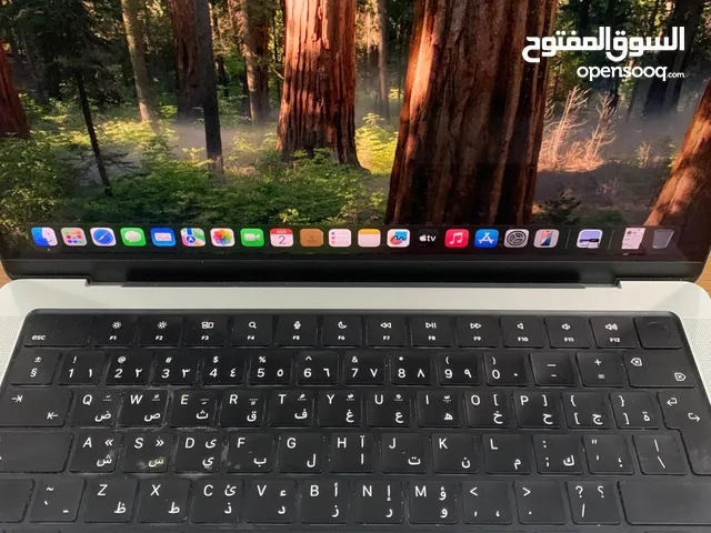 MacBook Pro M2 pro 2023 with box and in very versatile good quality