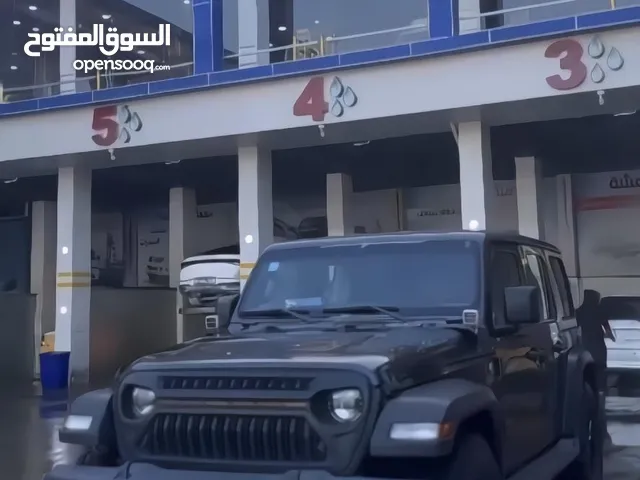 Used Jeep Wrangler in Basra