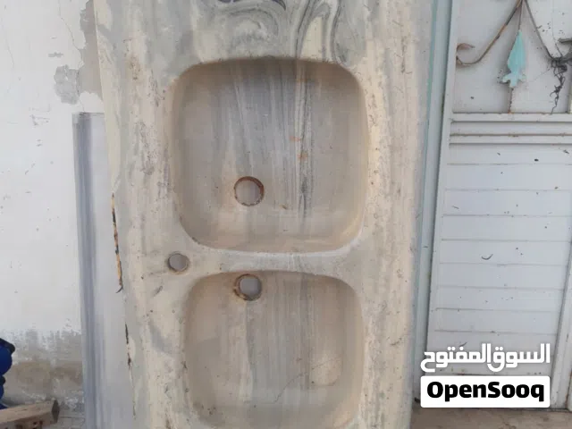 مجله رخام مع  بلطين ثنتين رخام للبيع