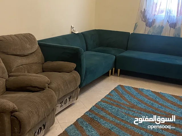 غرفه جلوس + 2 كرسي كبير + سرير دابل