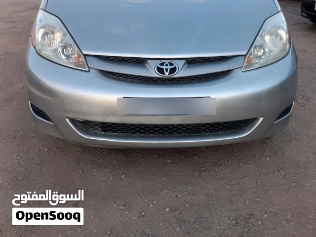 تويوتا سيينا 2007