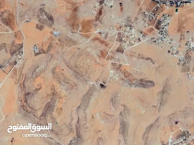 ارض بمادبا لب 3400م