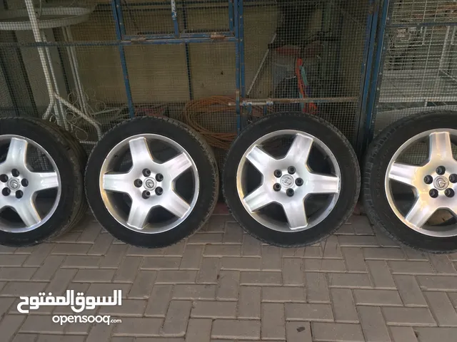 رنقات اصلية قياس 18 حق سيارة لكزس LS430 مع تواير 2023