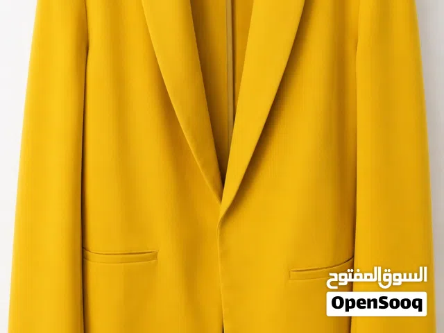 جاكيت اصفر