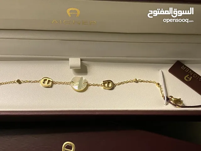 أسوارة ايجنر أصلية مع بطاقة ضمان الوكيل