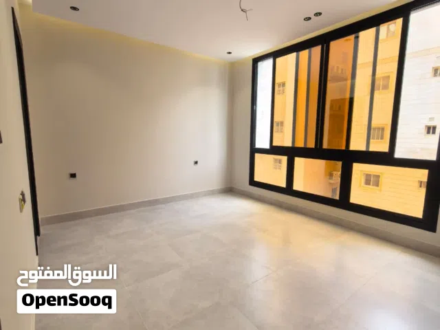 140 m2 5 Bedrooms Apartments for Sale in Jeddah Al Bawadi