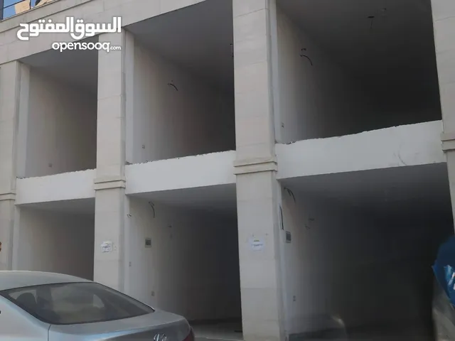 محل تجاري للايجار - الدوار السابع بجانب السيفوي (بدون خلو)