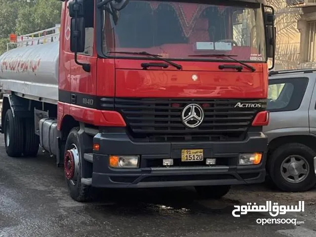 توريد مياه عذابه جميع مناطق الكويت وتعبئة المسابح بأرخص الاسعار ابو محمد