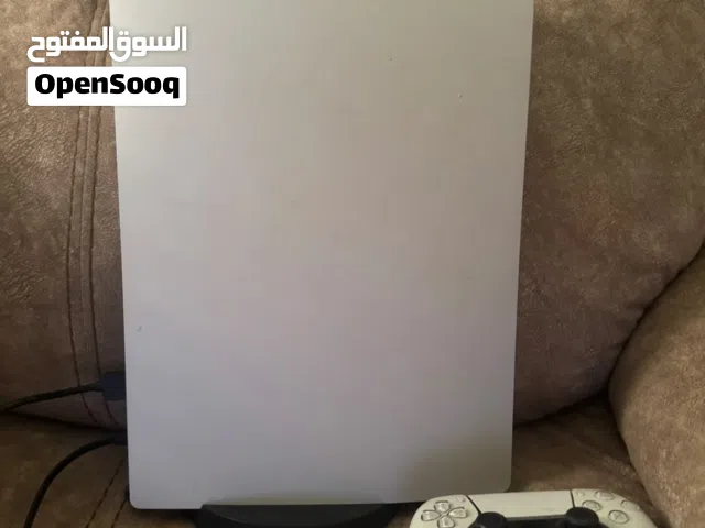 للبيع بلايستيشن 5 سعة 825GB