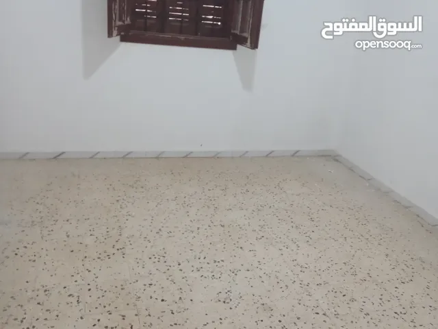 منزل دورين للبيع (( مكتب ليبيا للعقارات  ))