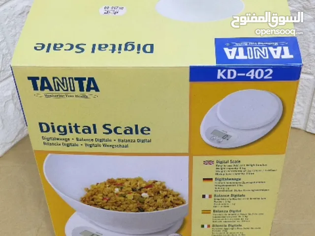 ميزان رقمي (TANITA) ذو جودة عالية للدايت بحالة ممتازة كالجديد تماما