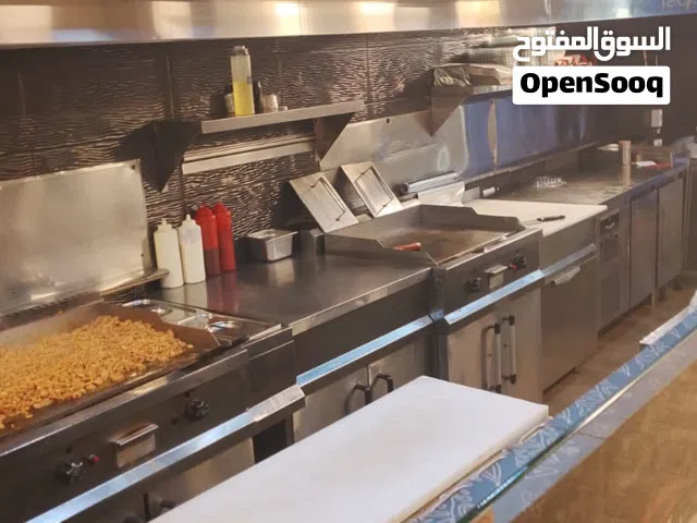 مطعم شاورما معروف و مشهور 3 فروع البيادر مرج الحمام شارع الإذاعة
