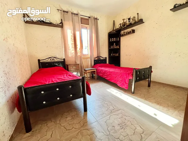 شقة مفروشة للطالبات في ارقى مناطق الخليل