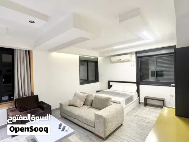 ستيديو للإيجار في رام الله