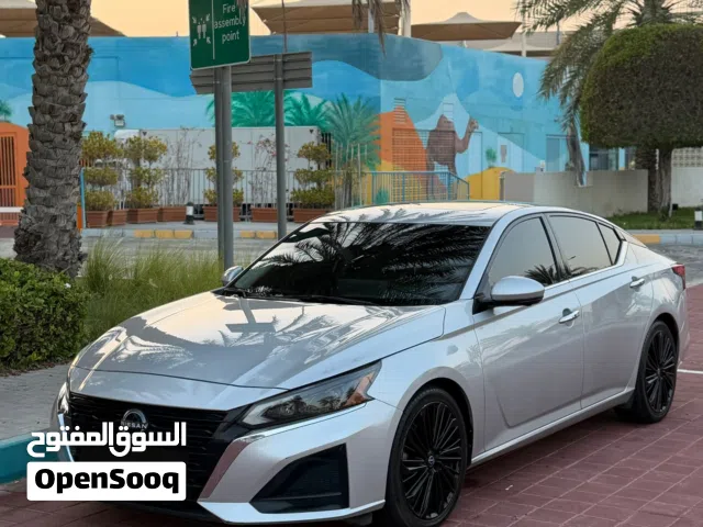 Used Nissan Altima in Abu Dhabi