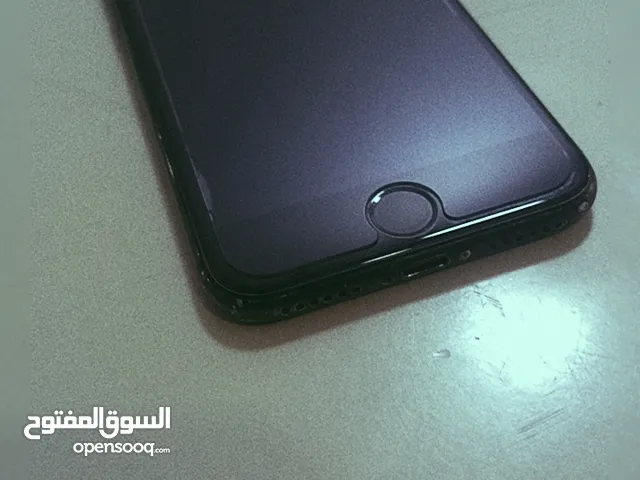 Apple iPhone 7 32 GB in Mafraq