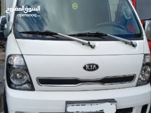 كيا بنجو 3فحل موديل 2013 وكيا بنجو 3 عادي موديل 2013 فل الفل تحكم طاره شاشه مع كميره خلفيه ريفرس