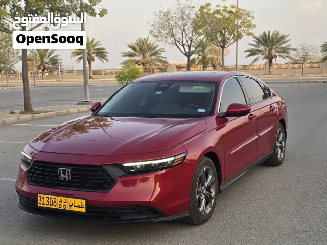2024 هوندا اكورد EX