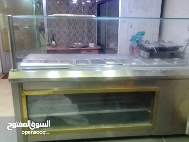 عملات معدنية وعدة مطعم كاملة للبيع السعر 3.500 دينار