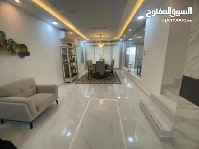 450 m2 More than 6 bedrooms Villa for Sale in Muharraq Diyar Al Muharraq