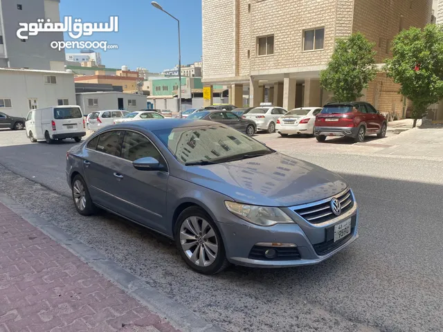 Volkswagen Passat 2010 in Hawally