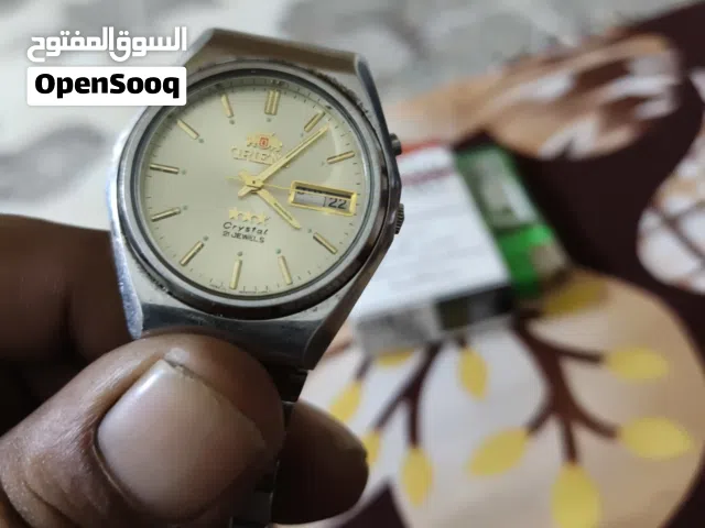 ساعه اورينت قديم شغال لاصحاب ذوق رفيع والاناقه