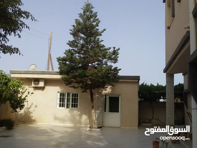 600m2 More than 6 bedrooms Villa for Sale in Tripoli Janzour