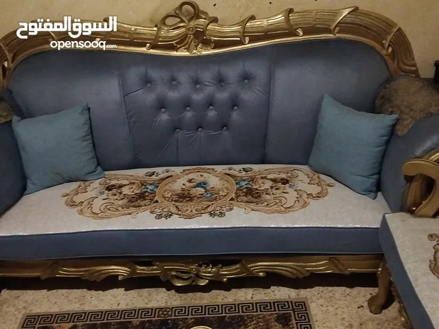 للبيع طقم كنب