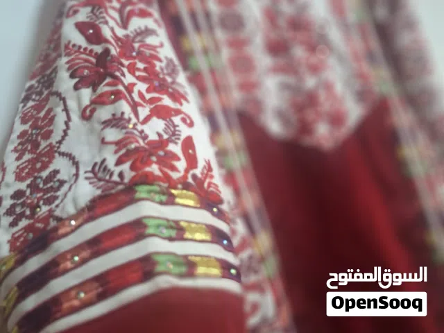 ثوب طلس طاره مع خوالات بحالة الجديد