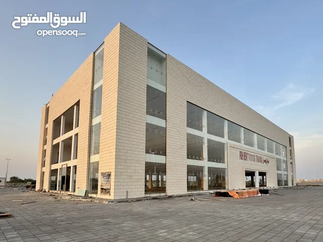 معرض للايجار في الثرمد بالقرب من دوار القاعده