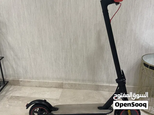 قابل للتفاوضElectric scooter new battery and a new sponge and a new stand and used for a little