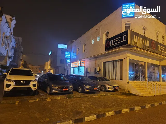 دار الصقر لتاجير السيارات بجميع انواعها تويوتا_هيونداي....الخ صلالة الغربية