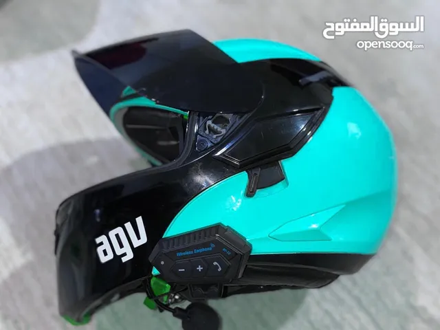 خوذة vag حاله جيدا فيه سماعة داخلية ومايك بلتوث اسكرينا فميه