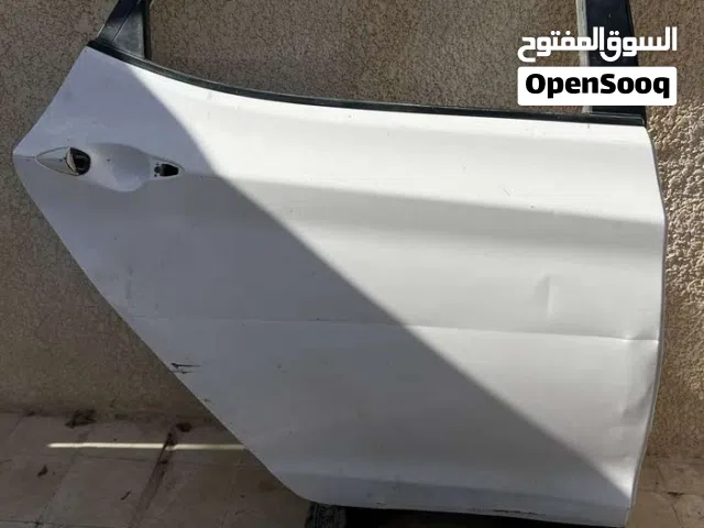 باب هونداي لنترا متع دار وزواق دار