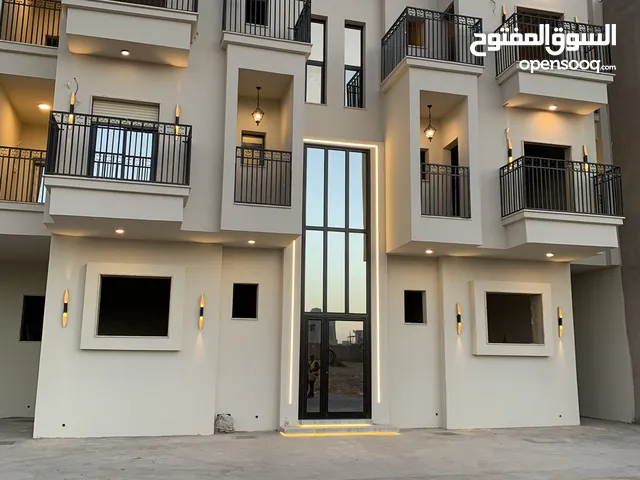 130 m2 3 Bedrooms Apartments for Sale in Tripoli Al-Serraj