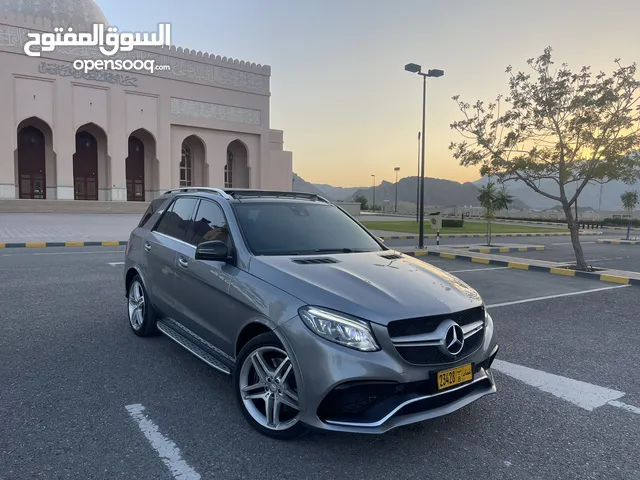 Used Mercedes Benz M-Class in Al Dakhiliya