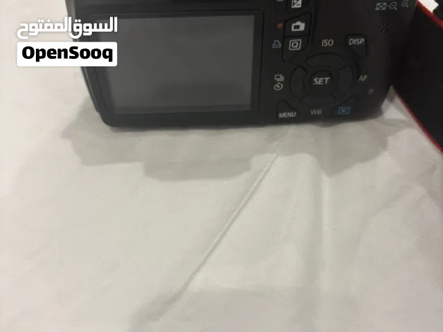Used like new camera canon EOS 1100D