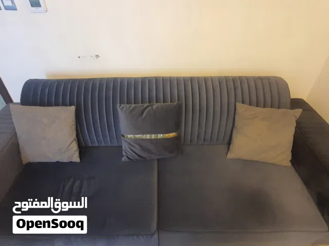 I am selling my 10 seater sofa set