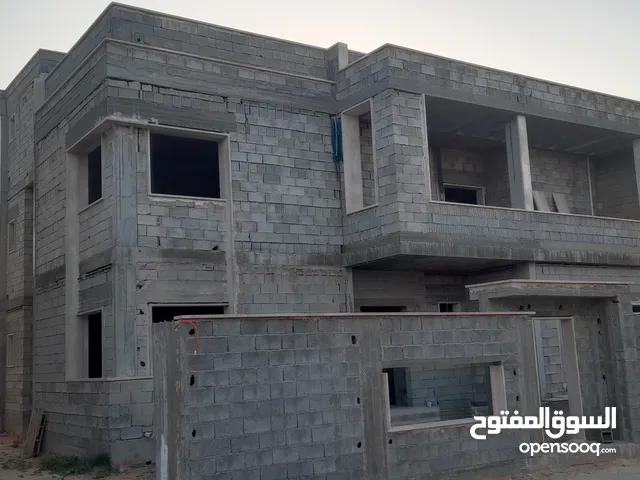 570 m2 More than 6 bedrooms Villa for Sale in Tripoli Al-Bivio