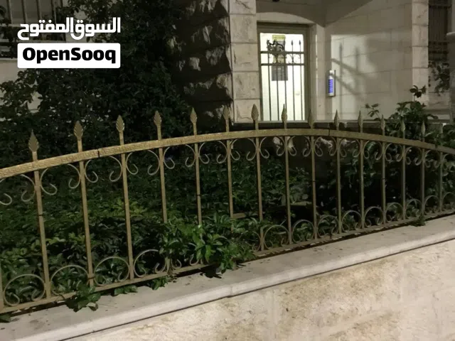 شقة أرضية للبيع