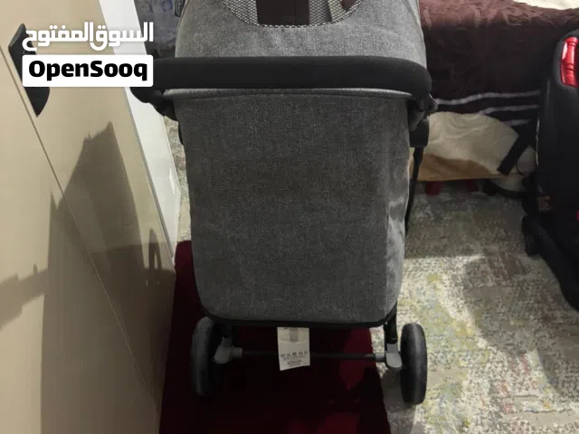 للبيع عربه اطفال بحال ممتازة جداا المكان الرقعي