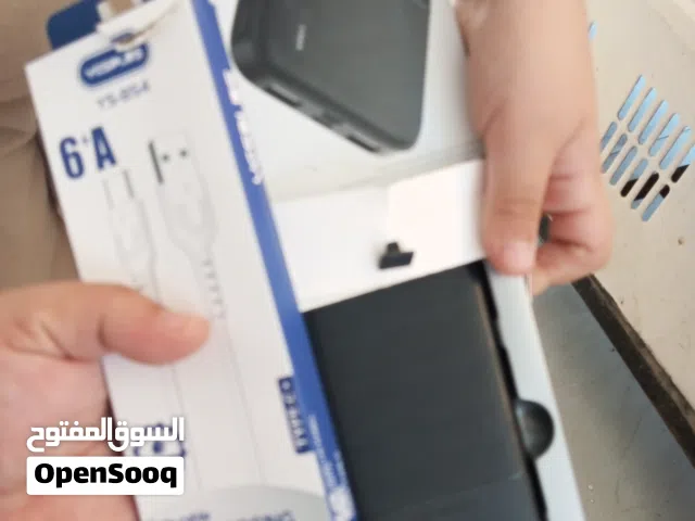 بور بانك وسماعة وحمالة جهاز ايفون للبيع مع بعض