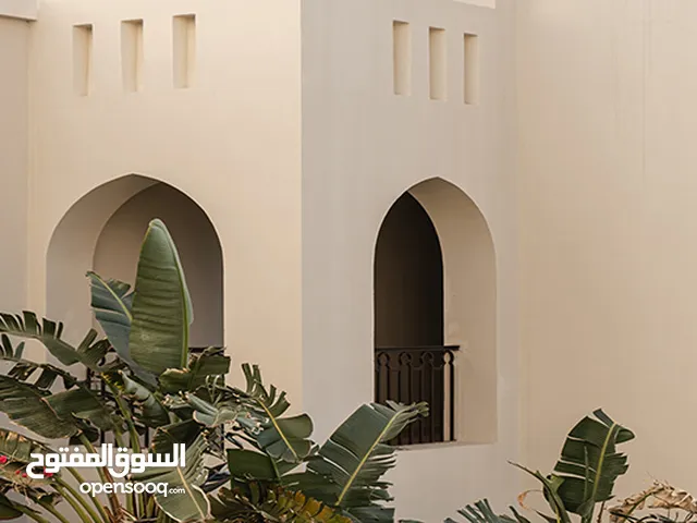 للبيع قسيمة في العقيلة بطن وظهر وسكة – مساحة 770م2 For Sale: Plot in Al-Aqaila – 770m2