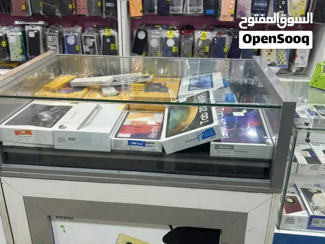 ديكور محل تلفونات كامل للبيع