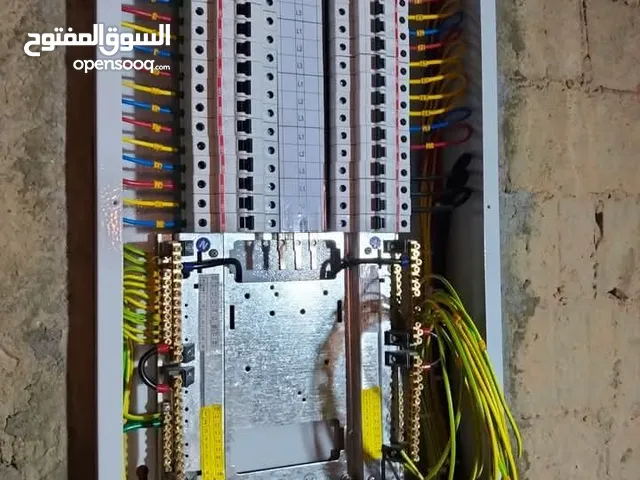 ابحث عن عمل كهربائي تاسيس وصيانة جميع اعطال كهرباء المنازل