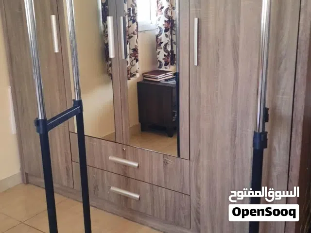 علاقه ملابس استانلس دابل  جوده عاليه قابله لتعديل الطول ثابته و متينه