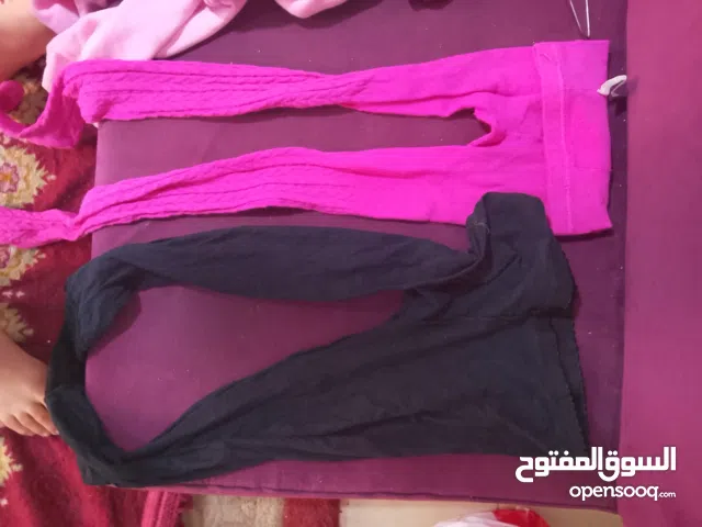 بدى بناتى اسود و وردى الواحد ب 2 دينار إلى يبيهم يتفضل ولكن قبل رمضان