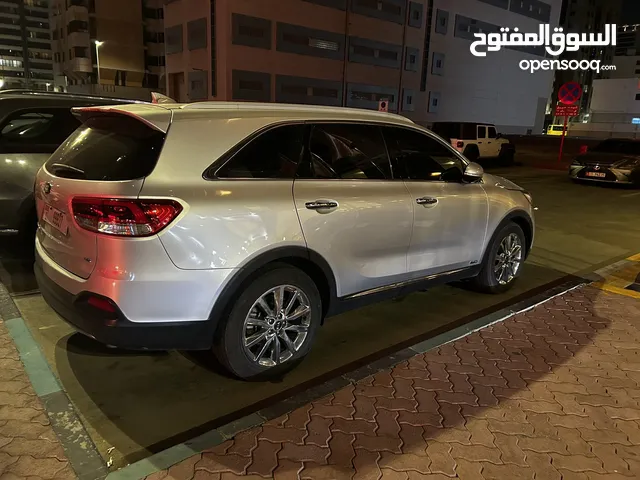 Used Kia Sorento in Abu Dhabi