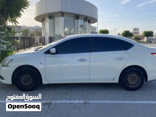 2013 نيسان سنترا Standard
